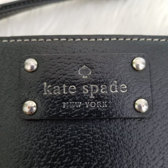 Kate Spade Large Wristlet Carryall Wallet Black Pebbled Leather Gold - Picture 3 of 13